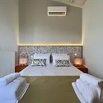 Вилла Bouboulina's House With Amazing Sea View Мегали-Аммос