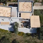 Bouboulina's House With Amazing Sea View Вилла Мегали-Аммос