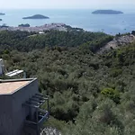 Bouboulina's House With Amazing Sea View