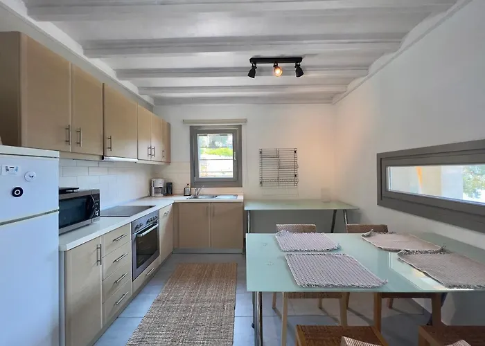 Βίλα Bouboulina's House With Amazing Sea View *